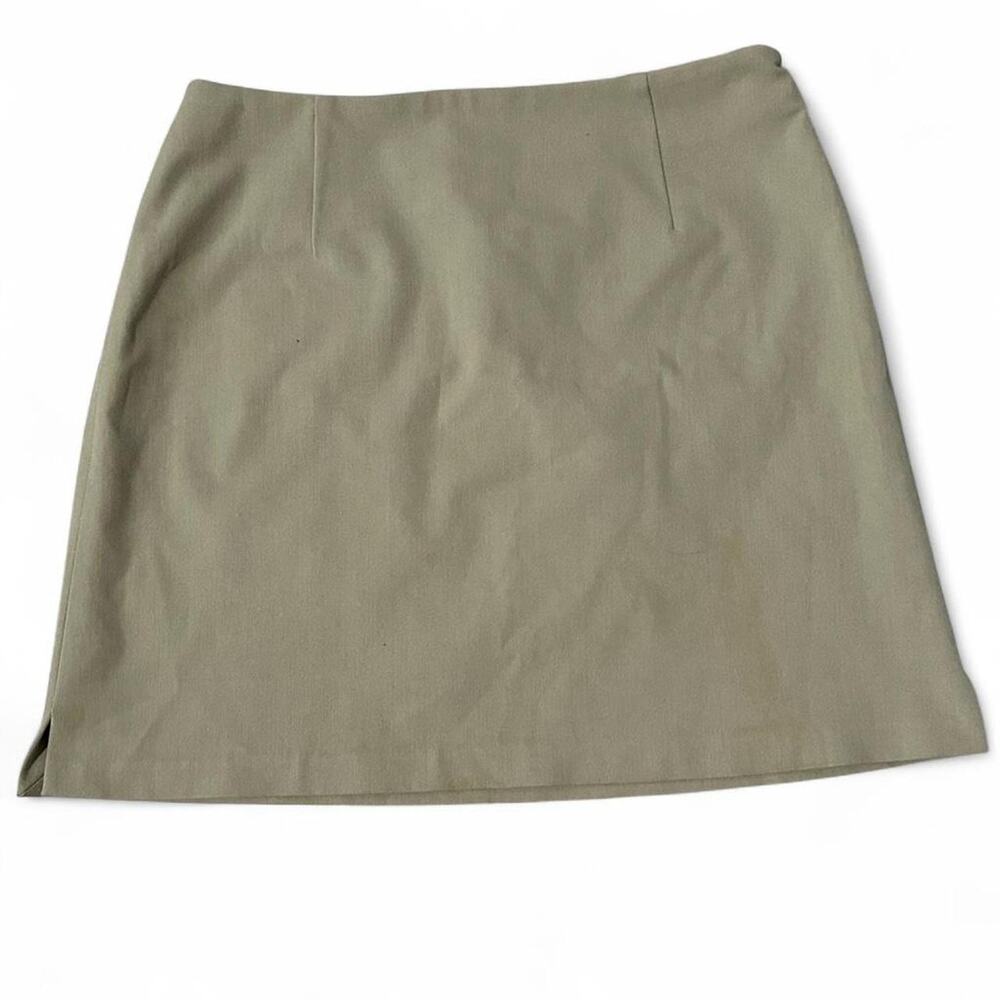 The limited khaki mini skirt